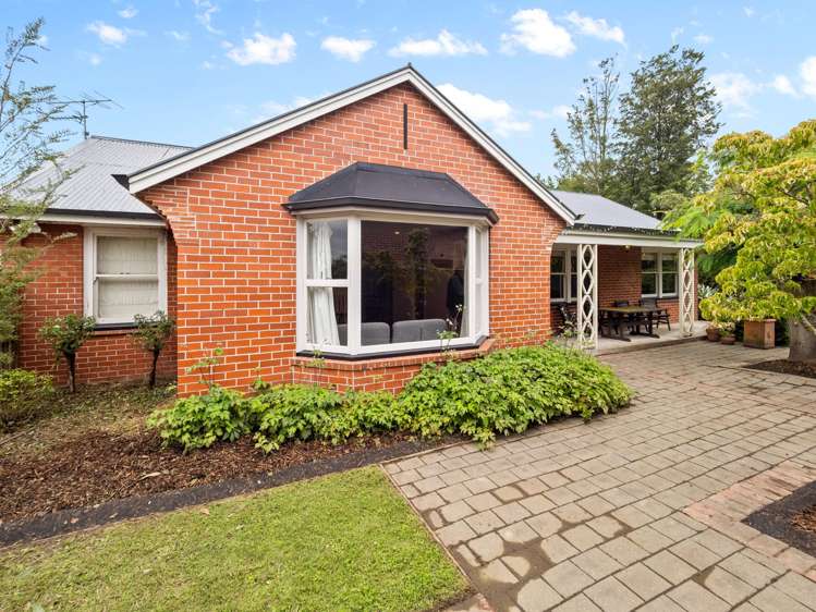 69 Racecourse Road Allenton_3