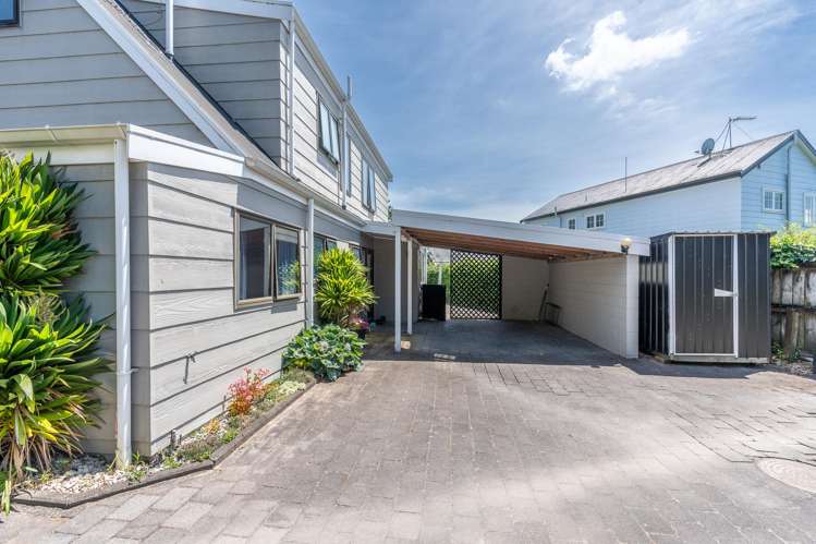 6 Chestnut Place Pukete_19