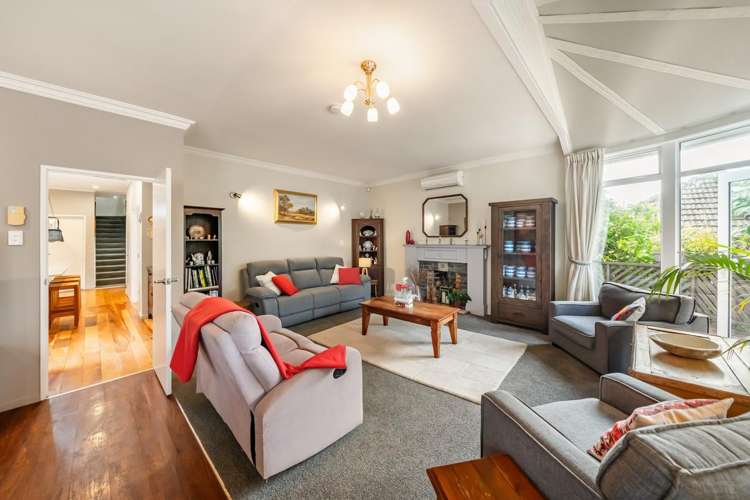 42 Allington Road Karori_6