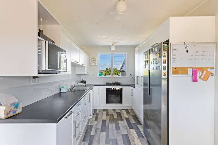 291 Manutahi Road Lepperton_20