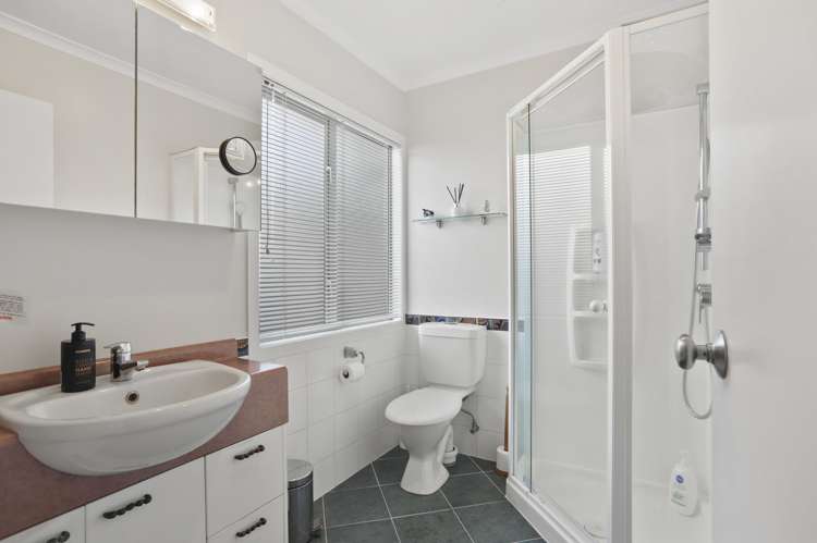 22 Cinnabar Place Westgate_16