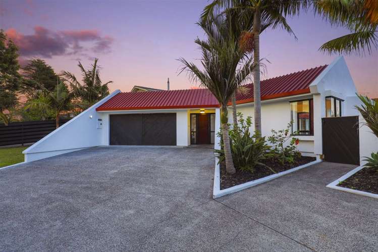 20 Taitua Drive Te Atatu South_3