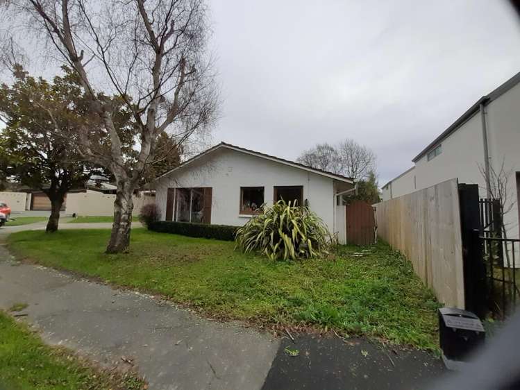 28 Newbridge Place 1464_15