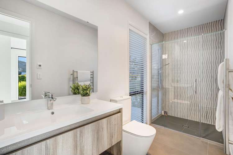 14 Kotuitui Drive Orewa_11