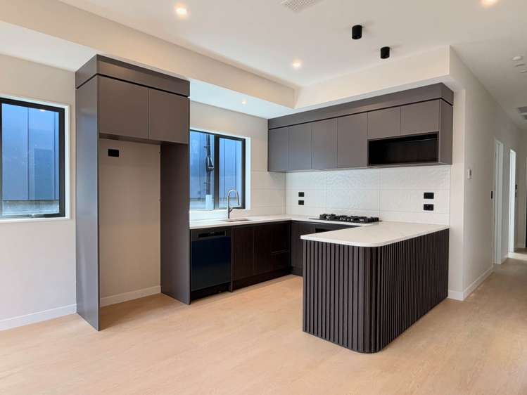 57 Awa Uru Road_1