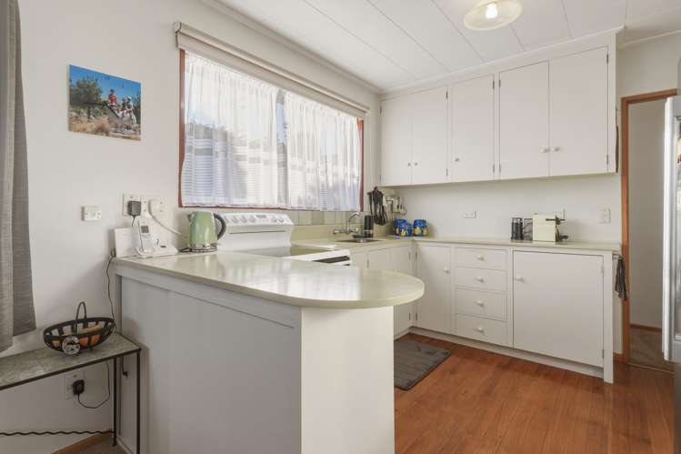 11 Bell Crescent Concord_12