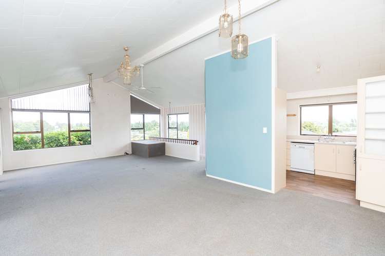 135 Tuhikaramea Road Dinsdale_7