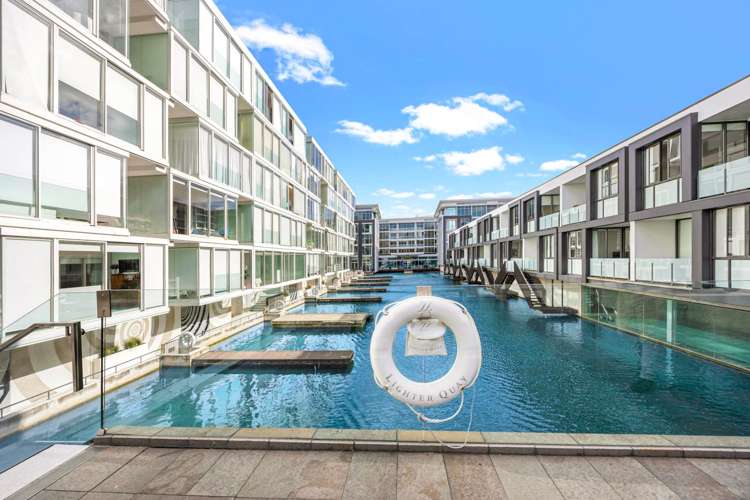 506/83 Halsey Street_3