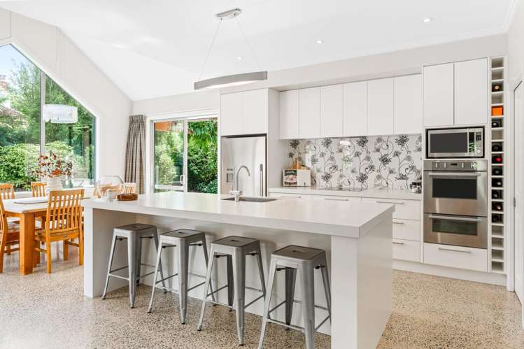 2 Railway Lane Outram_6