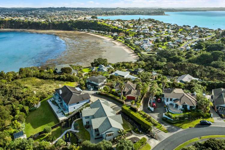 64 Beauvoir Avenue Matakatia_29