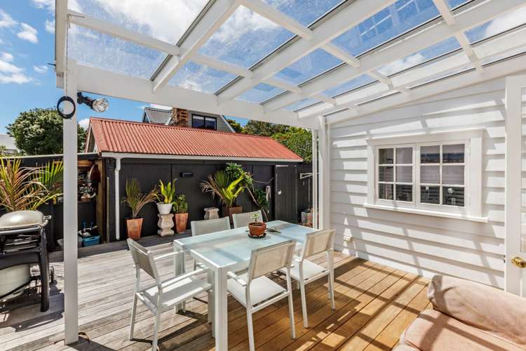 1/6 Lytton Street Devonport_27