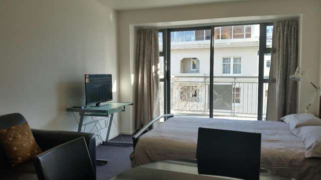 702/1 Parliament Street Auckland Central_4