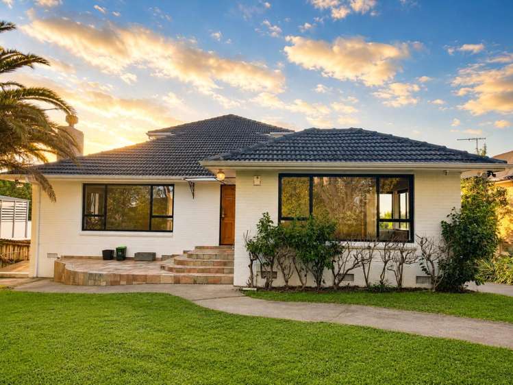 2 Mellons Bay Road_0