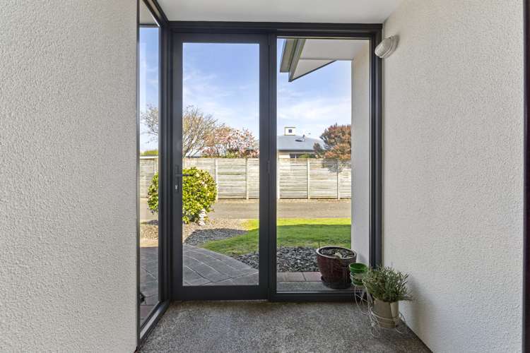 23 Otia Drive Richmond_14