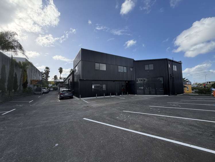 7 - 11 Cabernet Crescent Waitakere_10