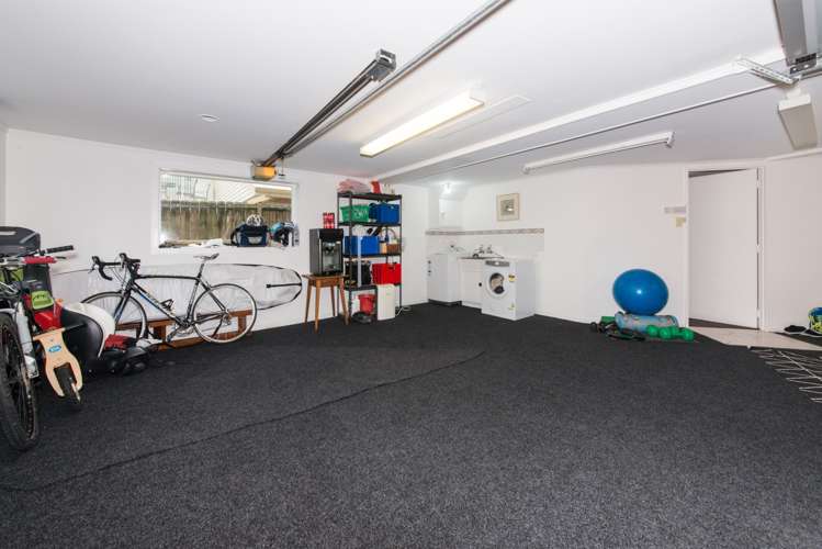 93 Tiroroa Avenue Te Atatu South_11