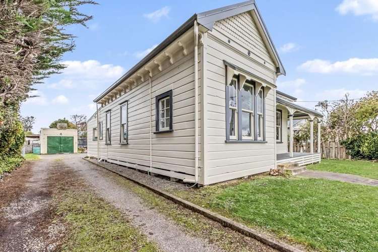 12 Hunia Street Marton_22