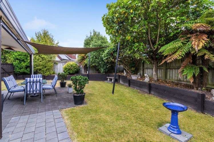 1/24 Lakewood Drive 11210_15