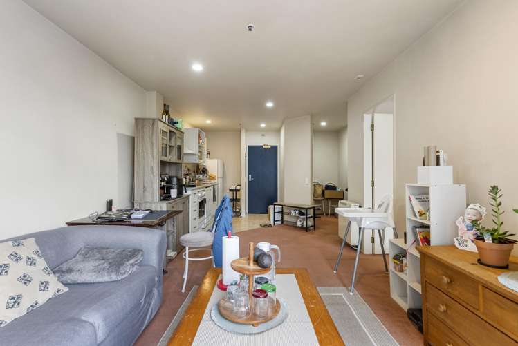 307/120 Courtenay Place_2