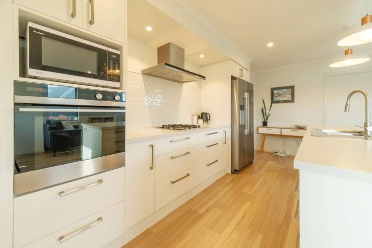 4 Rosemary Place Stoke_6