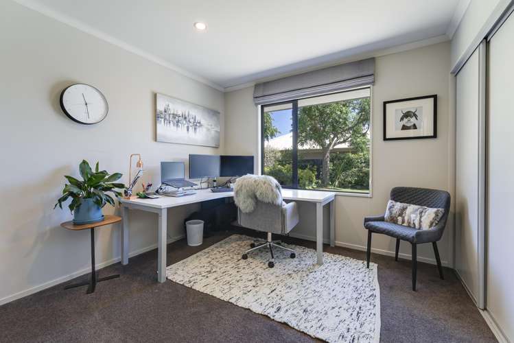 36 Cambelldon Crescent Stoke_17