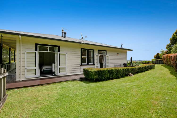 11 Burne Road Waitoki_25