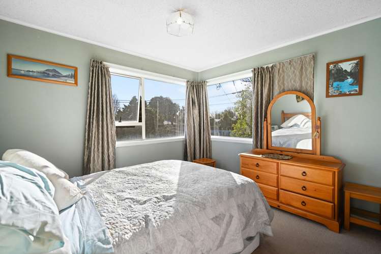 14 Frederick Drive Dinsdale_5