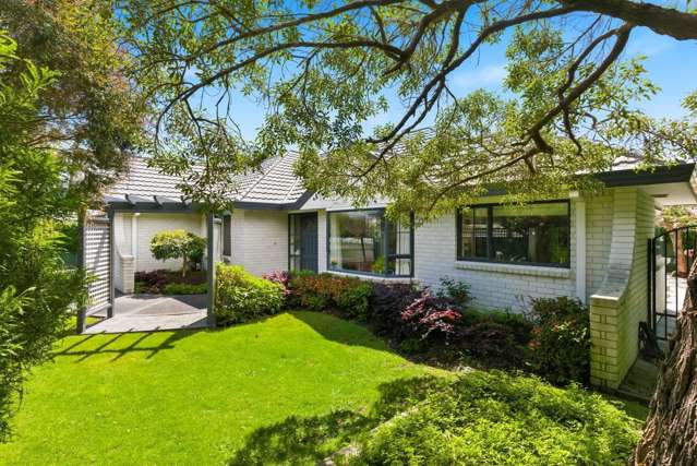 Easy Living in a Superb Waikanae Location