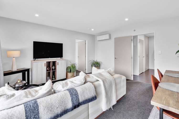 5/31 Clissold Street Merivale_6