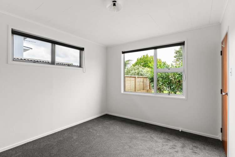 1B Fergusson Drive Te Hapara_14