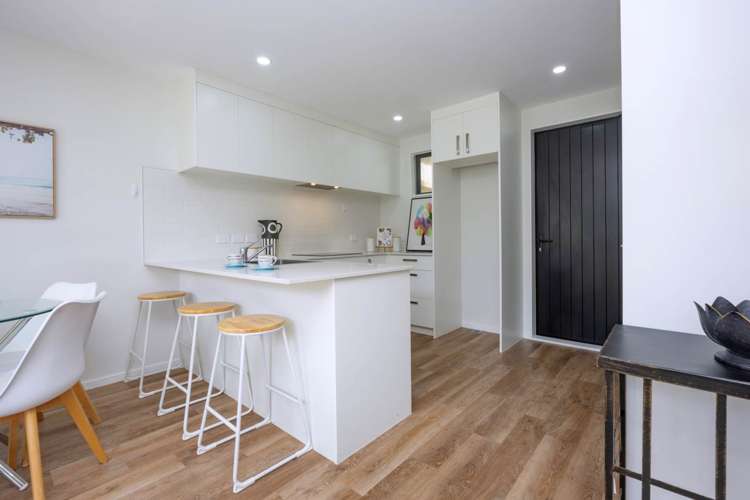 3 Tokai Place Glen Eden_3