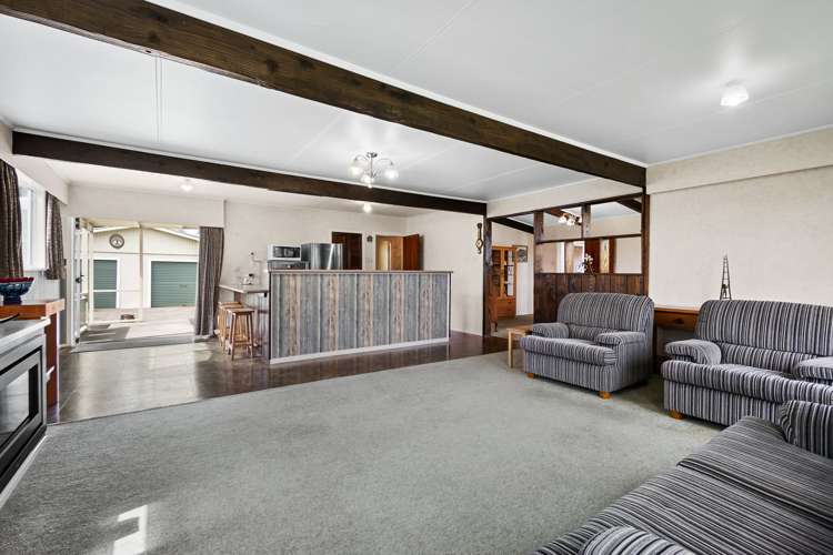 11 Oxford Street Marton_19