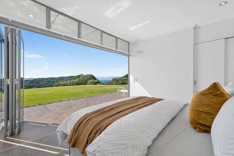 83 Jervis Road Waiwera_10
