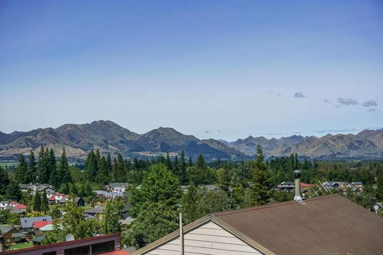 22 Chalet Crescent Hanmer Springs_30