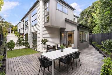 30B Waiatarua Road_1