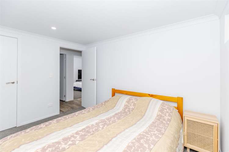 2 Moreland Avenue Pukete_26