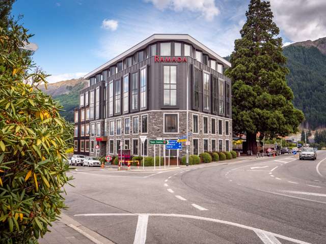 105/18 Frankton Road Queenstown_2