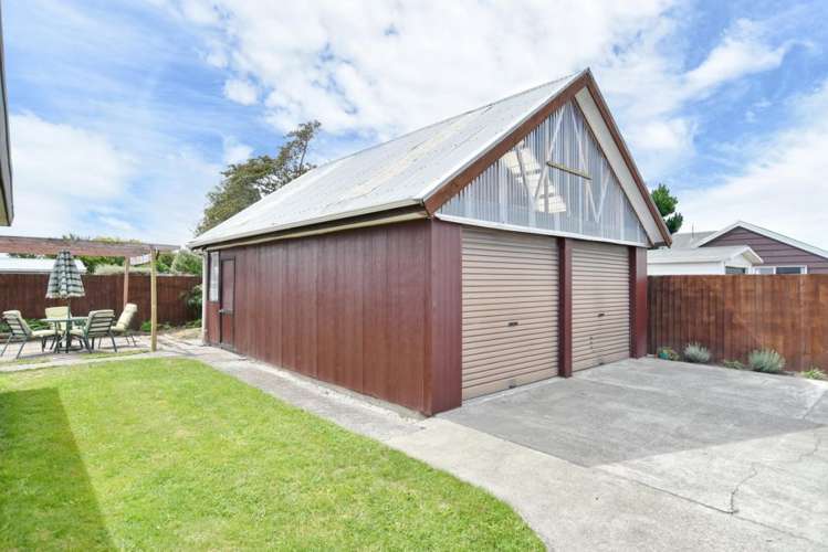 2 Kinross Street Hei Hei_23