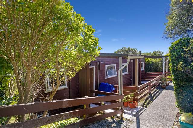 Sunny 2 x 2 Bedroom Units in Wilton