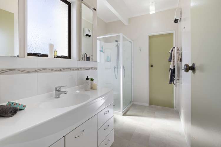 10 Maple Grove Kingston_14