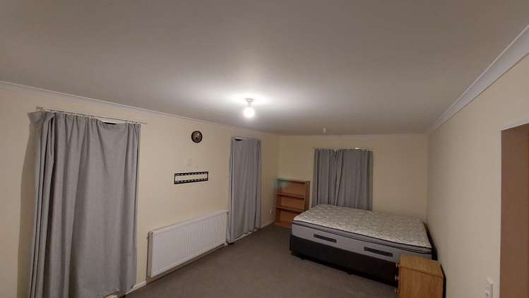 54 Oroua Street Eastbourne_10