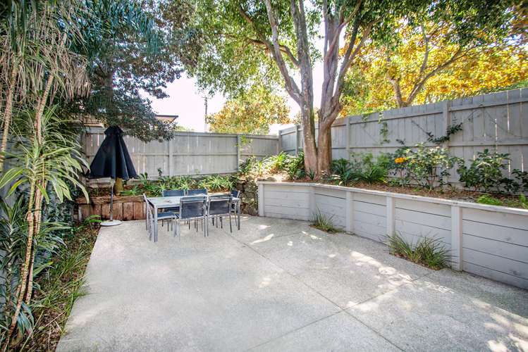 1/20 Spring Street Onehunga_10