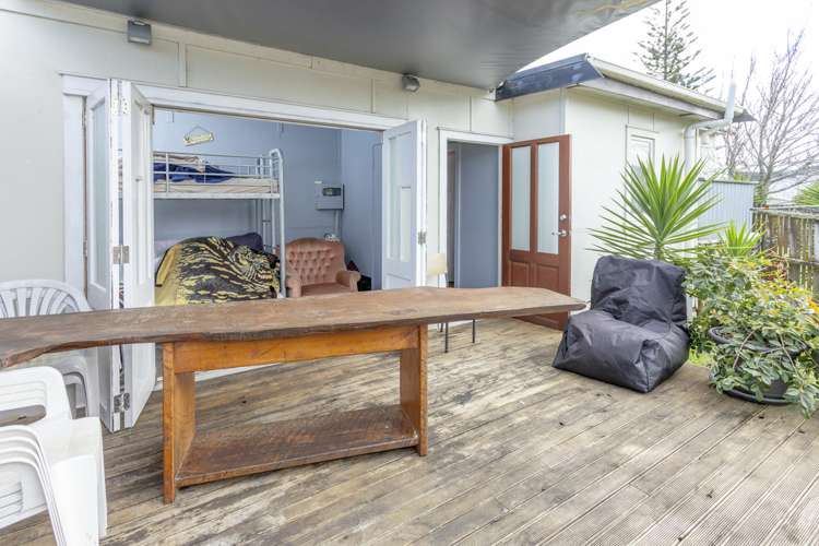 102 Charleston Avenue Whangamata_6