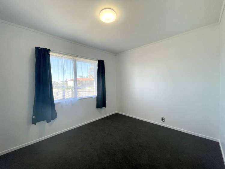 58 Maplesden Drive Clendon Park_5