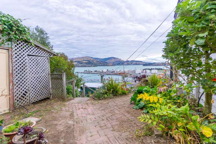 24 Cunningham Terrace Lyttelton_19