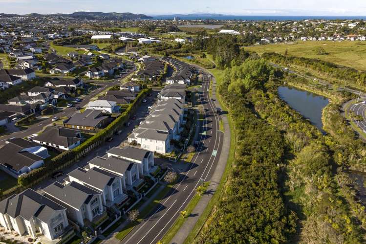 155D Bonair Crescent Millwater_24