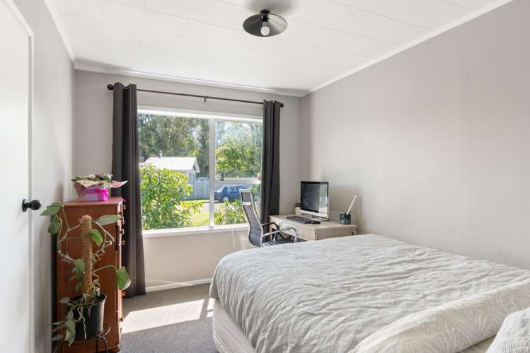 4 Anita Grove Riverdale_11