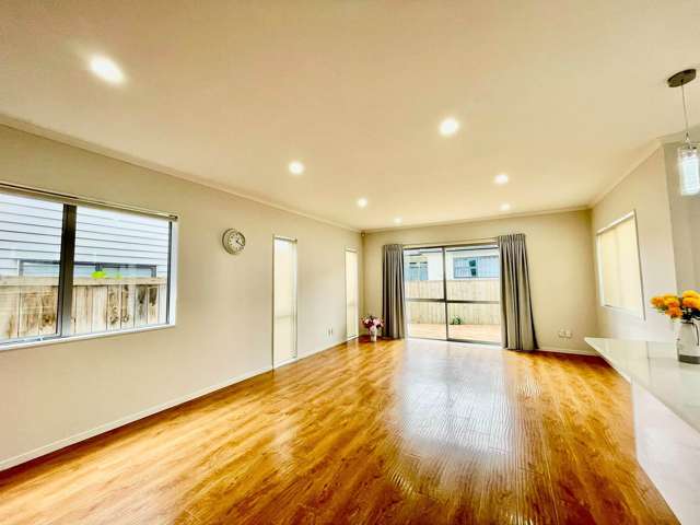 9 Evelina Lane Flat Bush_2