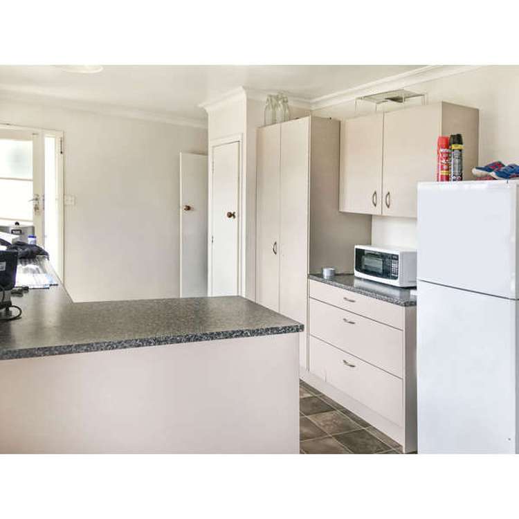 35 Green Avenue 10516_1