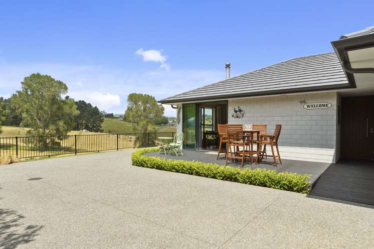 2 Raptor Way Welcome Bay_7